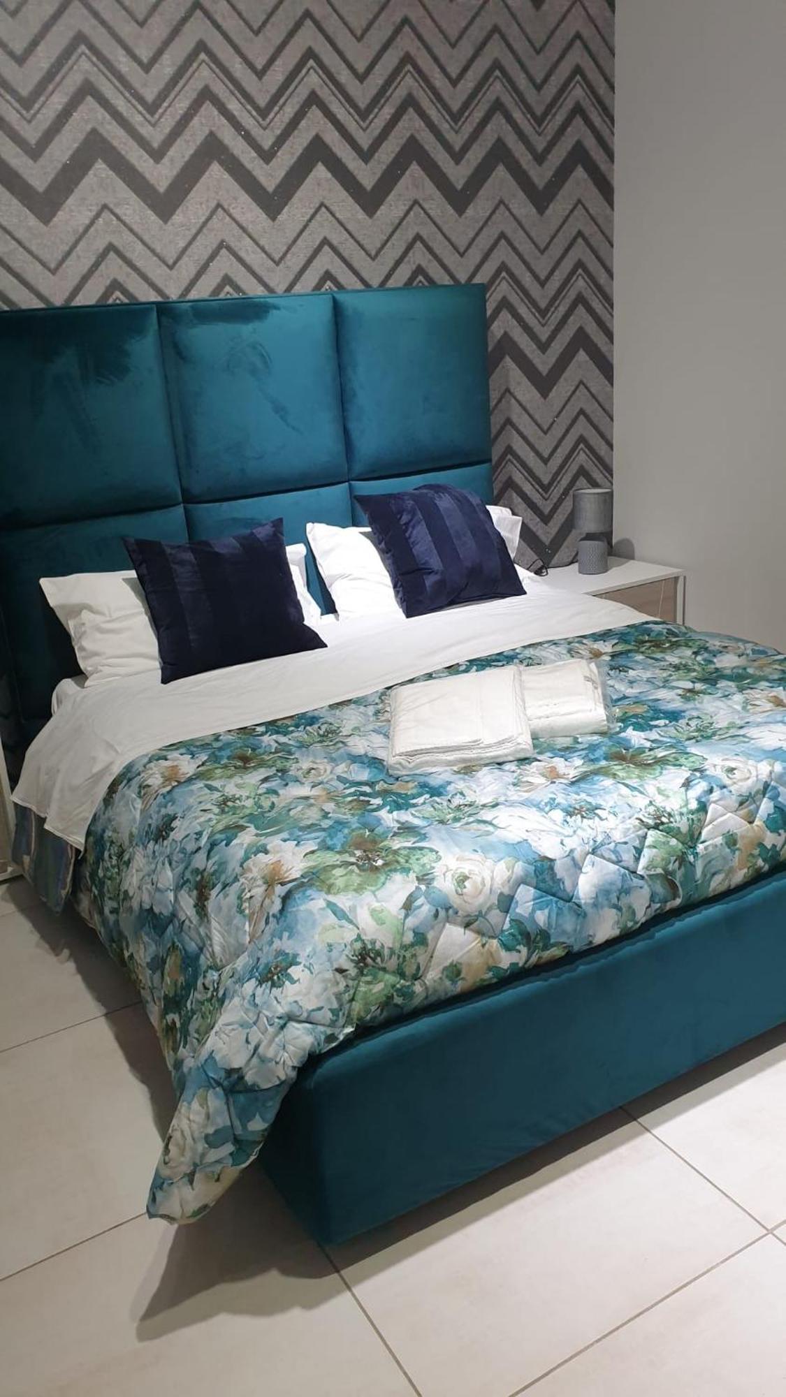 那不勒斯Sky House Luxury公寓 外观 照片